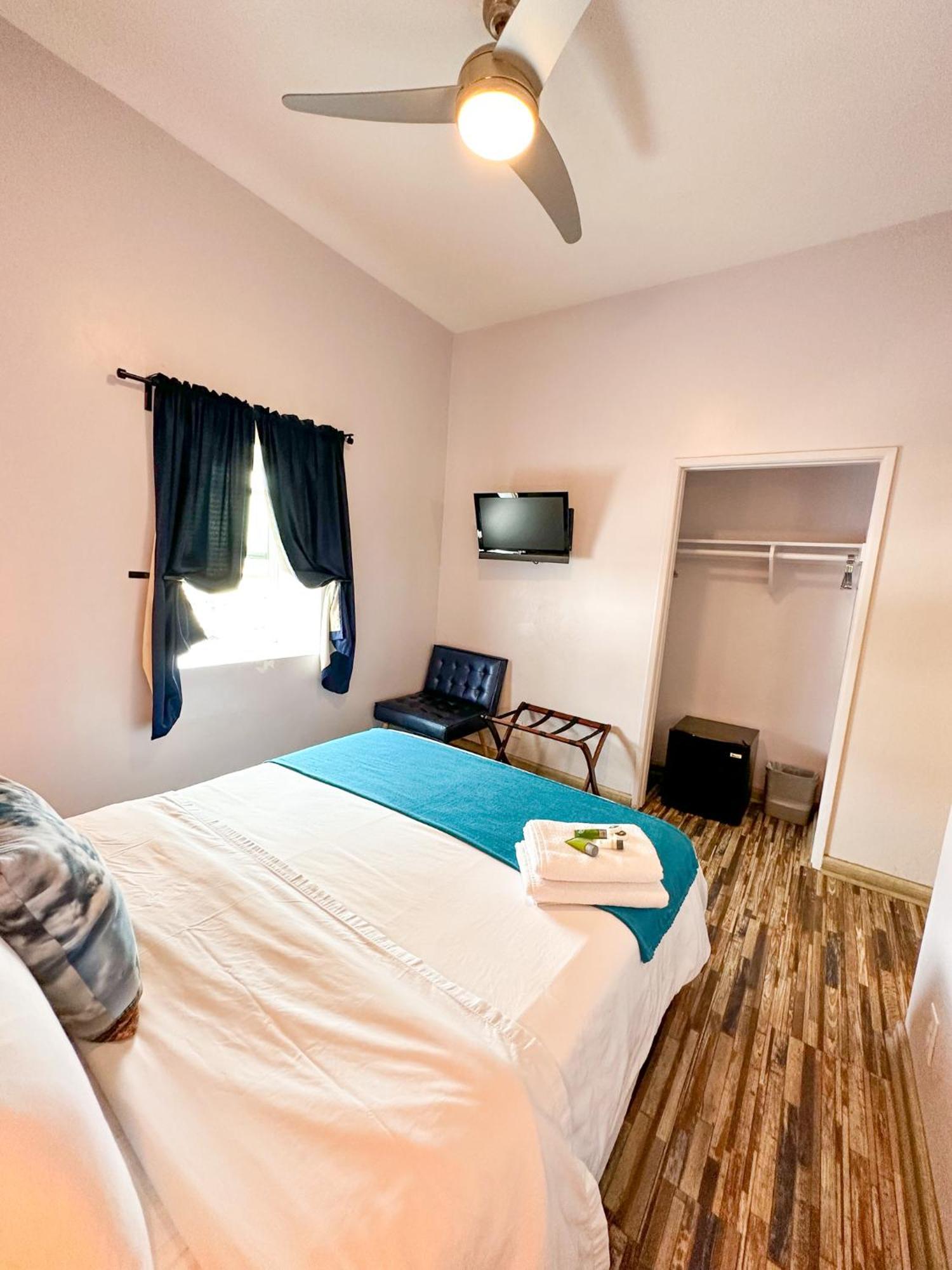 Samesun Venice Beach Hotel & Hostel Los Angeles Bagian luar foto